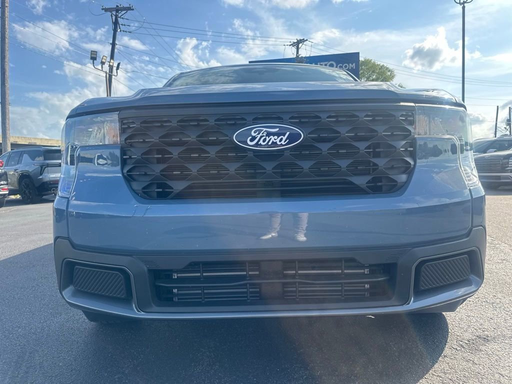 Used 2025 Ford Maverick XLT w/ Equipment Group 302A image 13