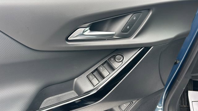 New 2026 Chevrolet Equinox LT w/ Convenience Package II image 13