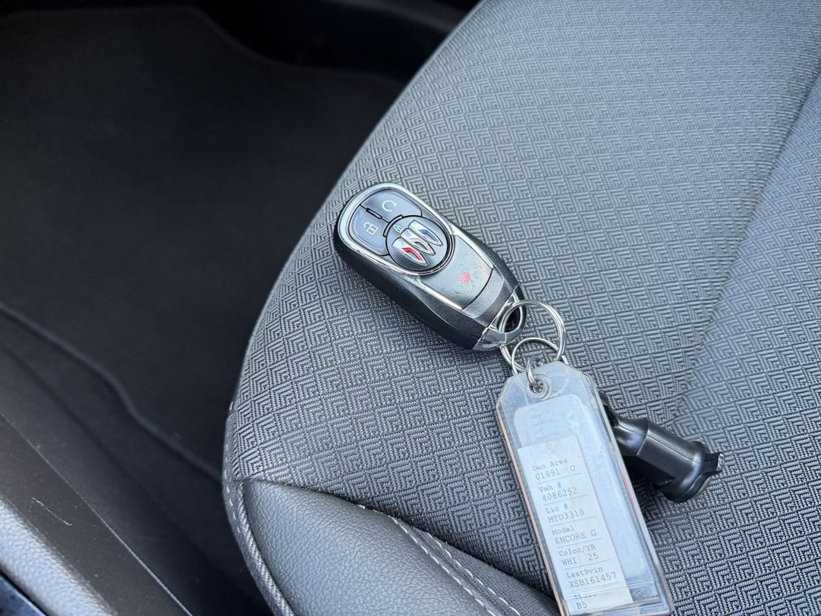 Used 2025 Buick Encore GX Preferred image 20