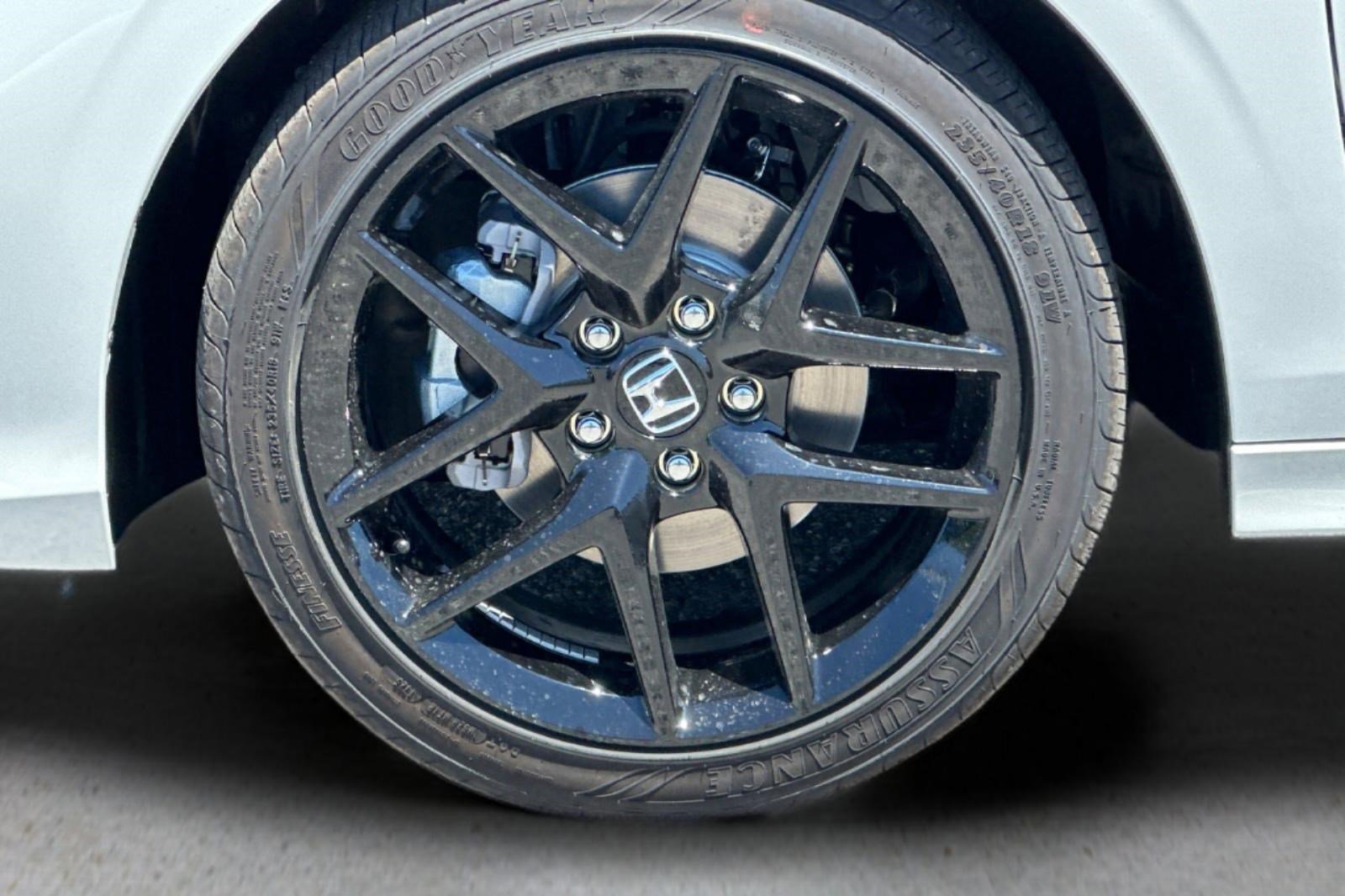 New 2026 Honda Civic FWD Hybrid Sedan image 10