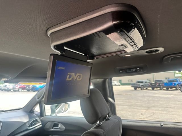Used 2018 Chrysler Pacifica Touring Plus w/ S Appearance Package FWD image 21