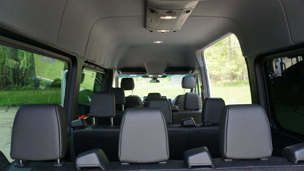 Used 2025 Mercedes-Benz Sprinter 2500 image 31