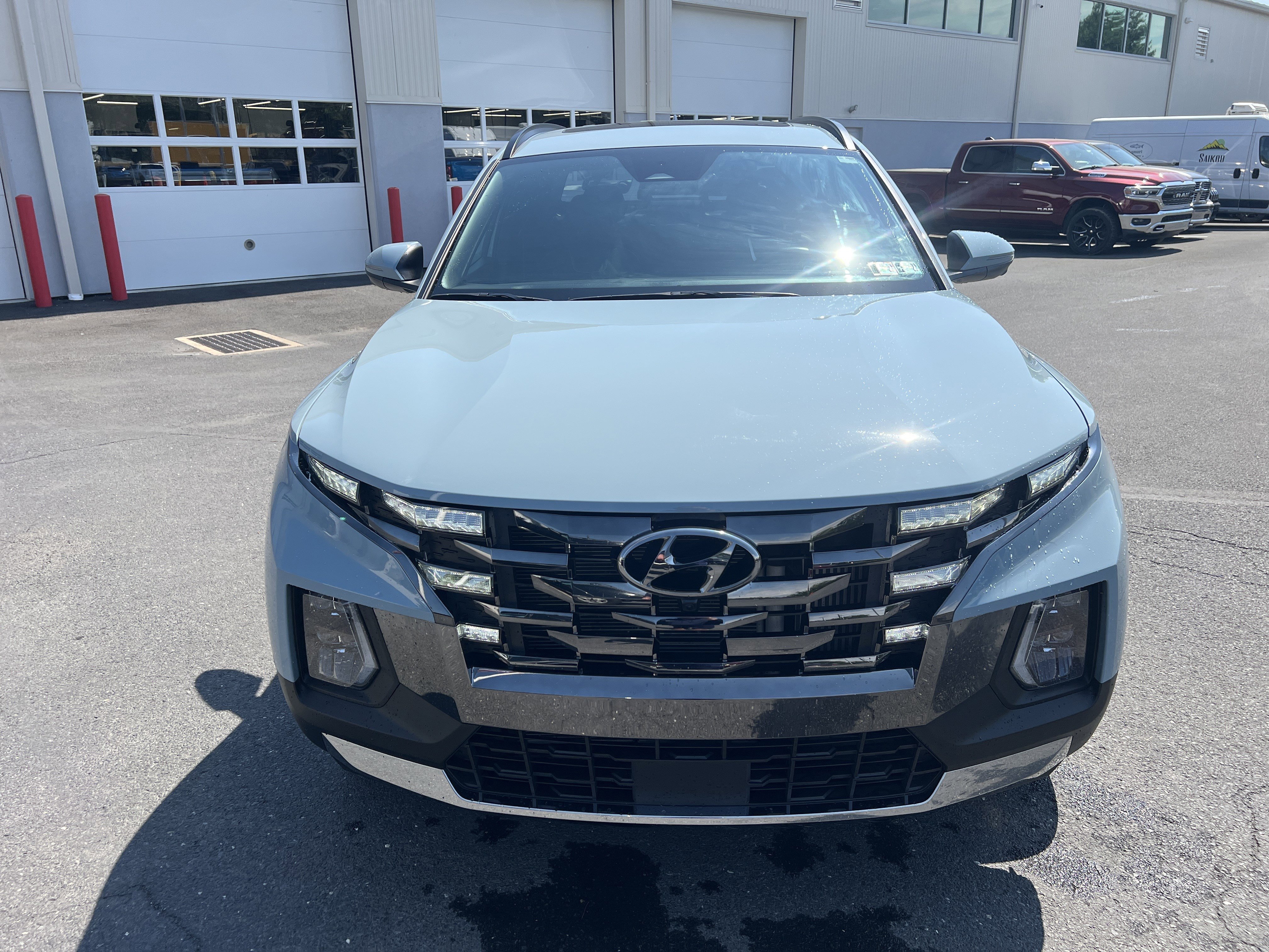 Used 2024 Hyundai Santa Cruz Limited AWD/4WD image 14