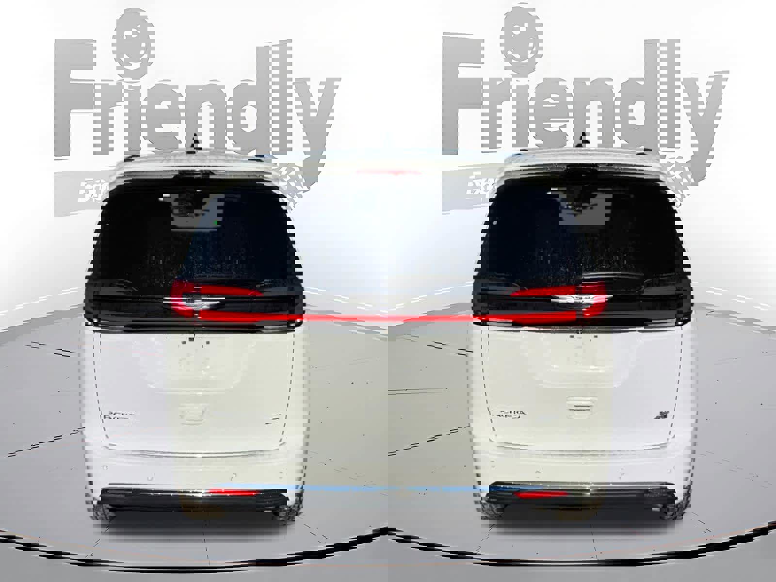 New 2026 Chrysler Pacifica Select image 4