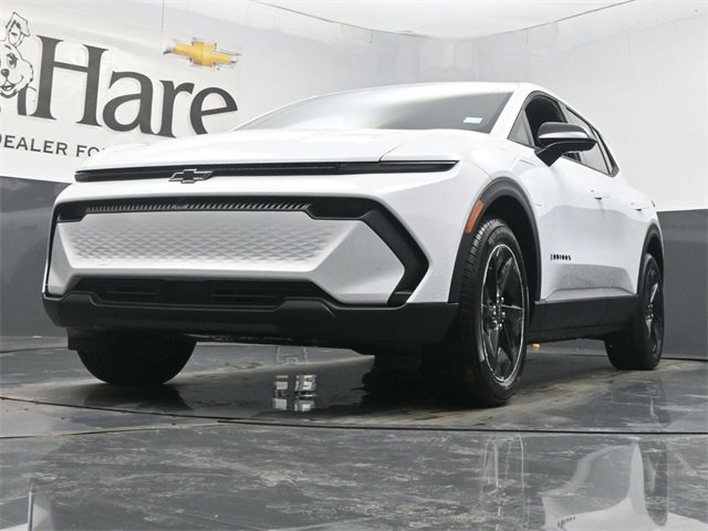 New 2026 Chevrolet Equinox EV LT image 4