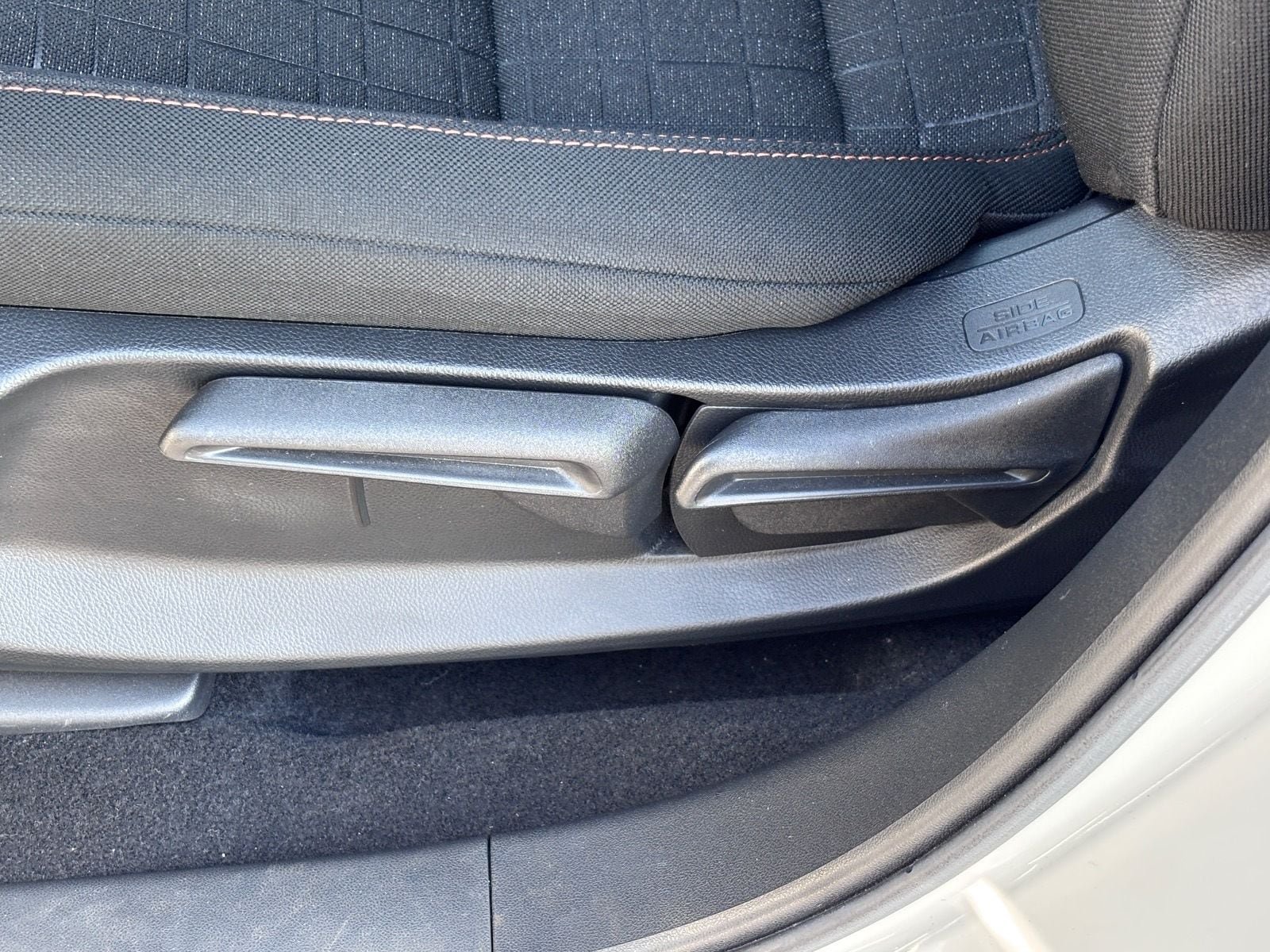 Used 2024 Honda HR-V Sport image 19