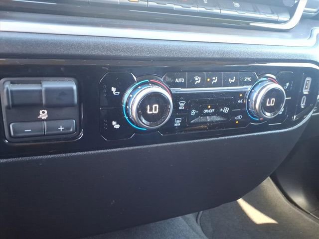 Used 2025 GMC Sierra 1500 SLT image 6