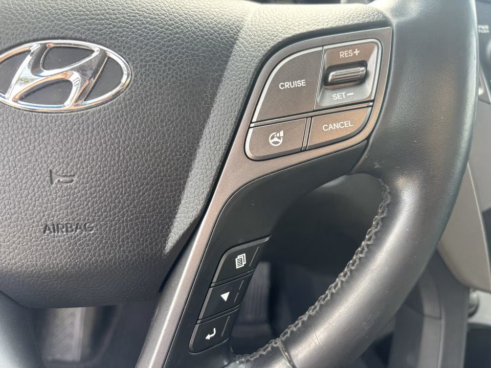Used 2013 Hyundai Santa Fe Sport 2.0T AWD/4WD image 27