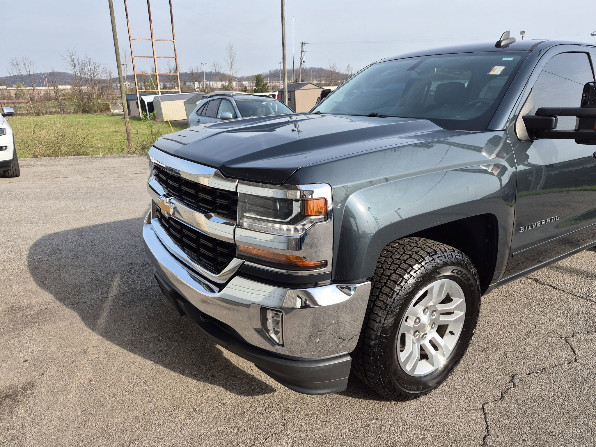 Used 2017 Chevrolet Silverado 1500 LT w/ Max Trailering Package image 7
