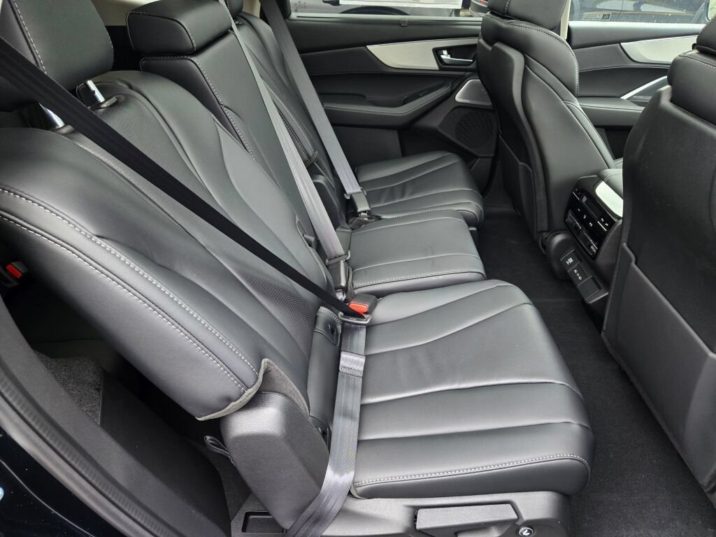 New 2026 Acura MDX FWD w/ Technology Package image 13