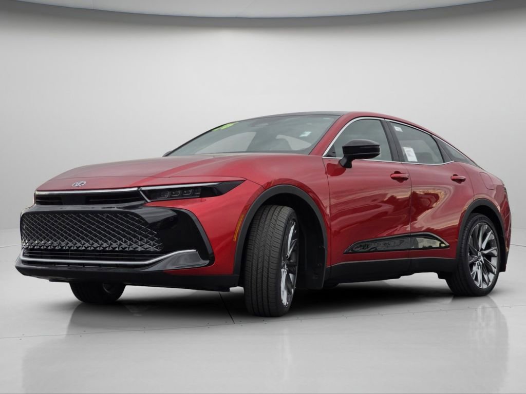 New 2026 Toyota Crown Limited image 4