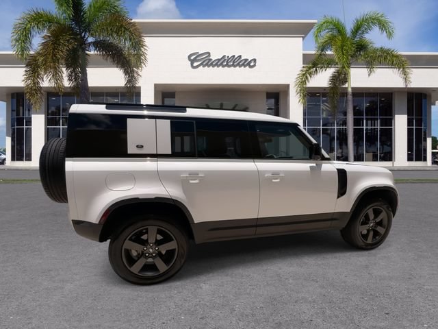 Used 2024 Land Rover Defender 110 S AWD/4WD image 15
