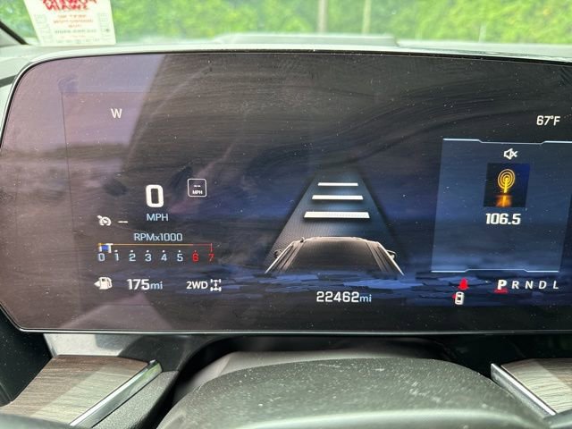 Used 2025 Chevrolet Tahoe LT AWD/4WD image 16