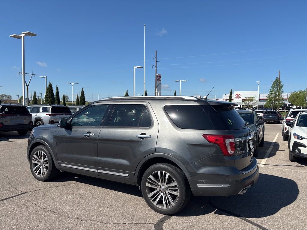 Used 2018 Ford Explorer Platinum image 6