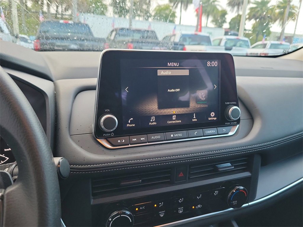 Certified 2025 Nissan Rogue S image 21