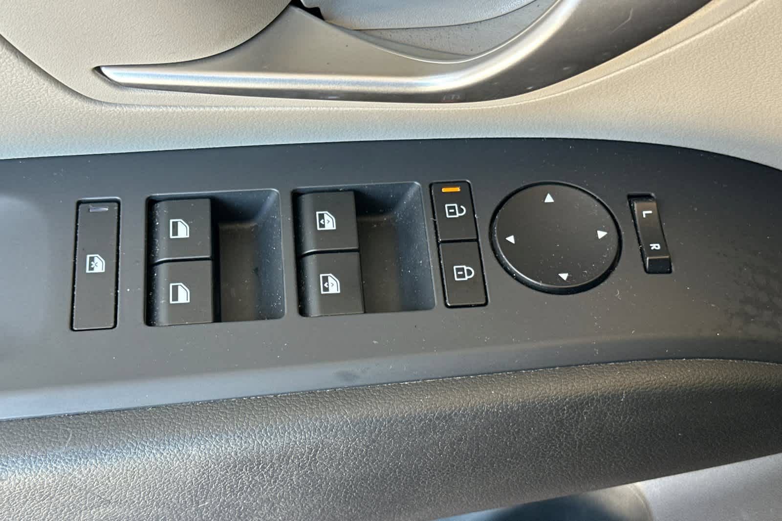Used 2025 Hyundai Tucson SEL FWD image 13