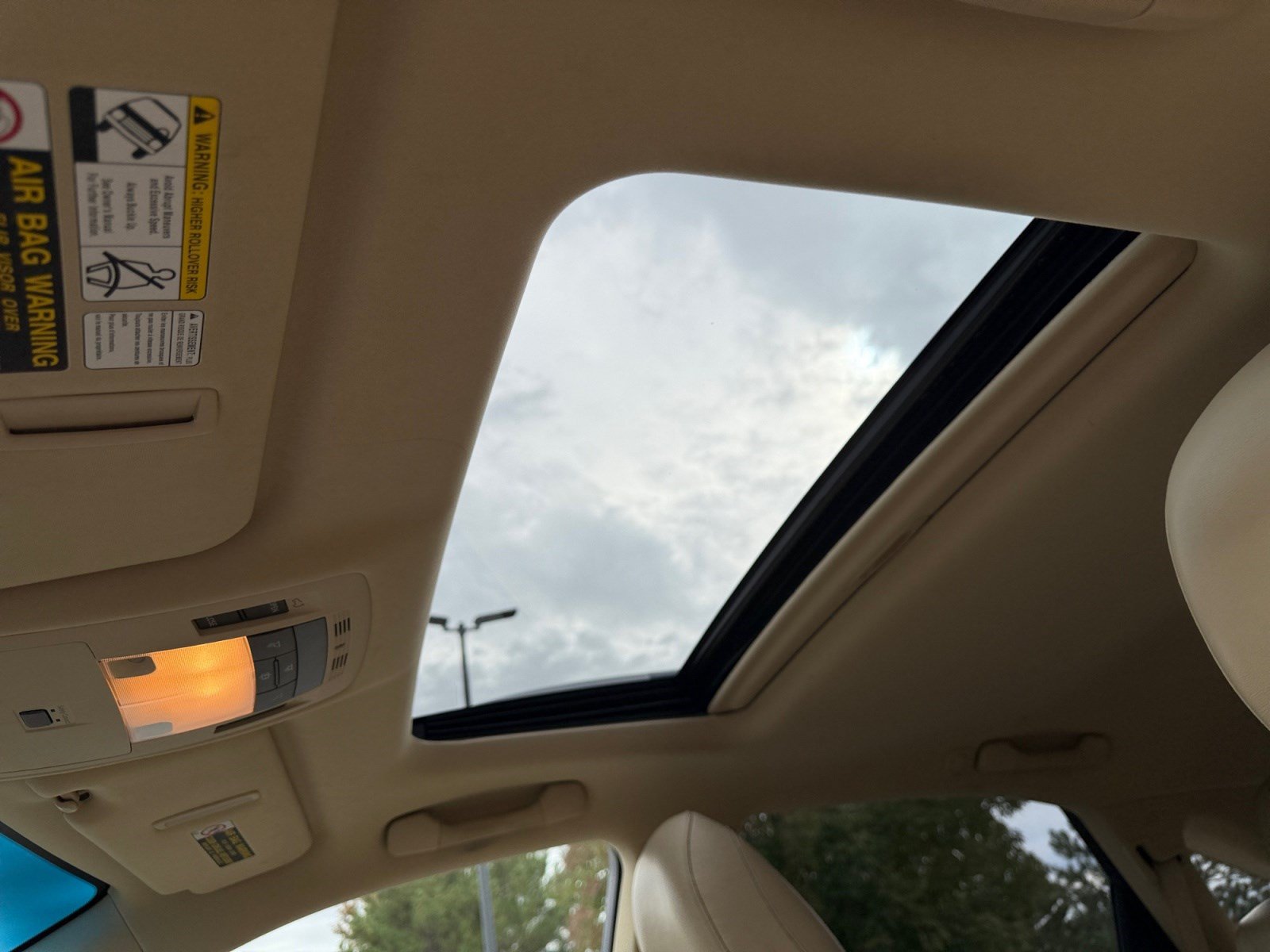 Used 2013 Lexus RX 450h AWD w/ Navigation Pkg image 31