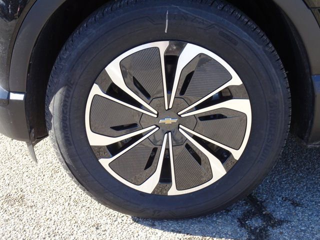 New 2025 Chevrolet Blazer EV LT image 12