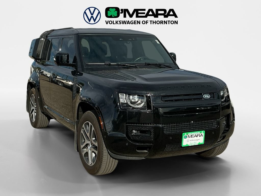 Used 2024 Land Rover Defender 110 X-Dynamic SE AWD/4WD image 7