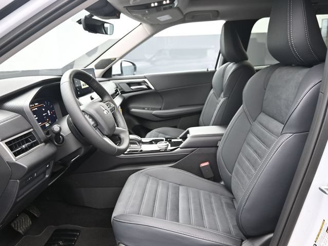New 2026 Mitsubishi Outlander SE FWD image 6