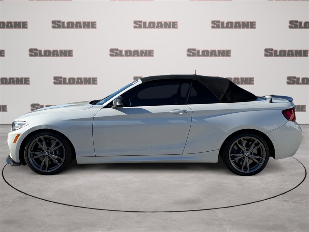 Used 2016 BMW M235i xDrive Convertible image 2