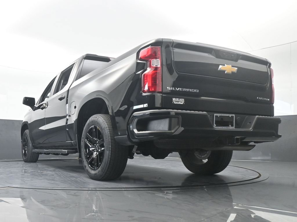 Used 2023 Chevrolet Silverado 1500 Custom image 59