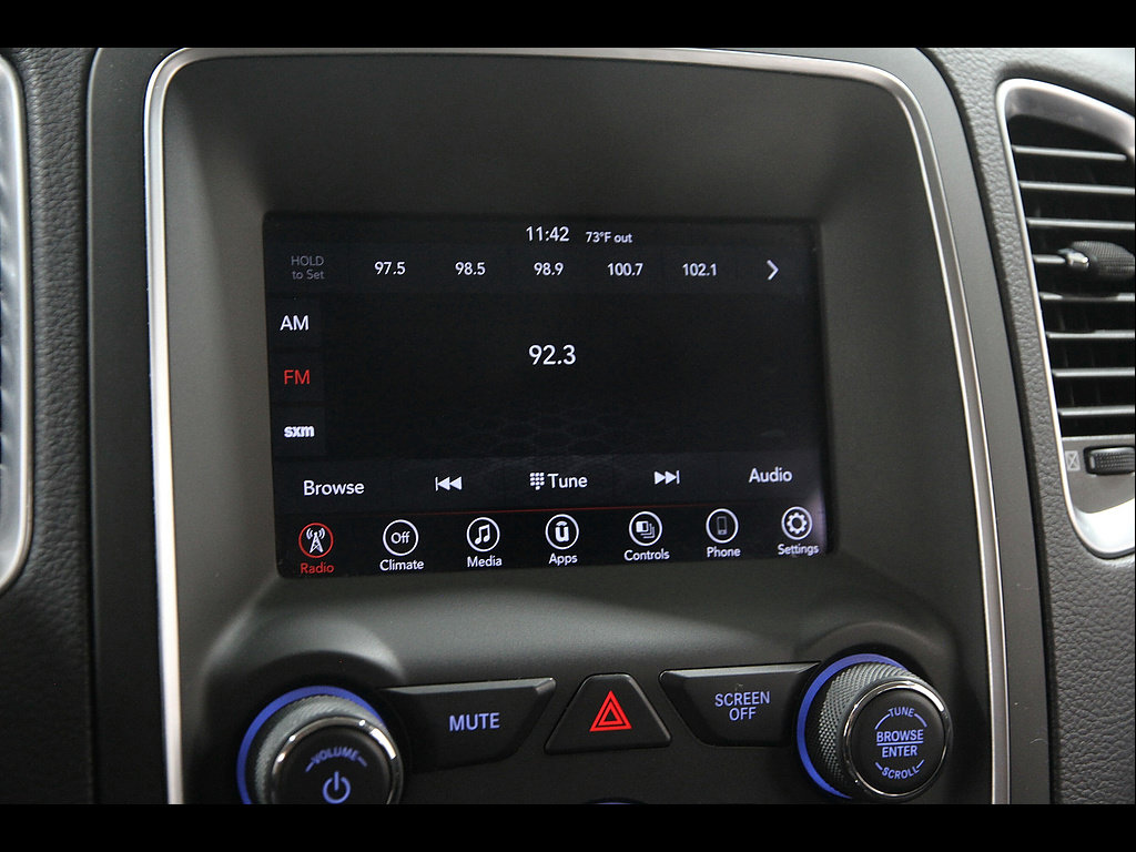 Used 2020 Dodge Durango SXT AWD/4WD image 10