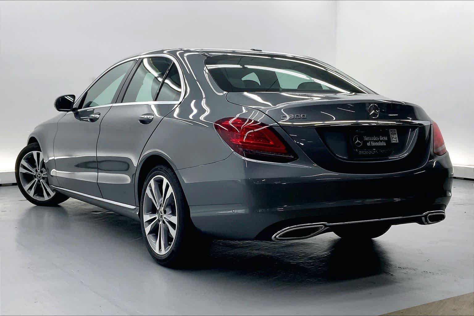 Used 2019 Mercedes-Benz C 300 Sedan image 2