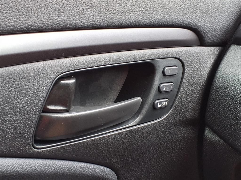 Used 2024 Honda Passport EX-L image 33