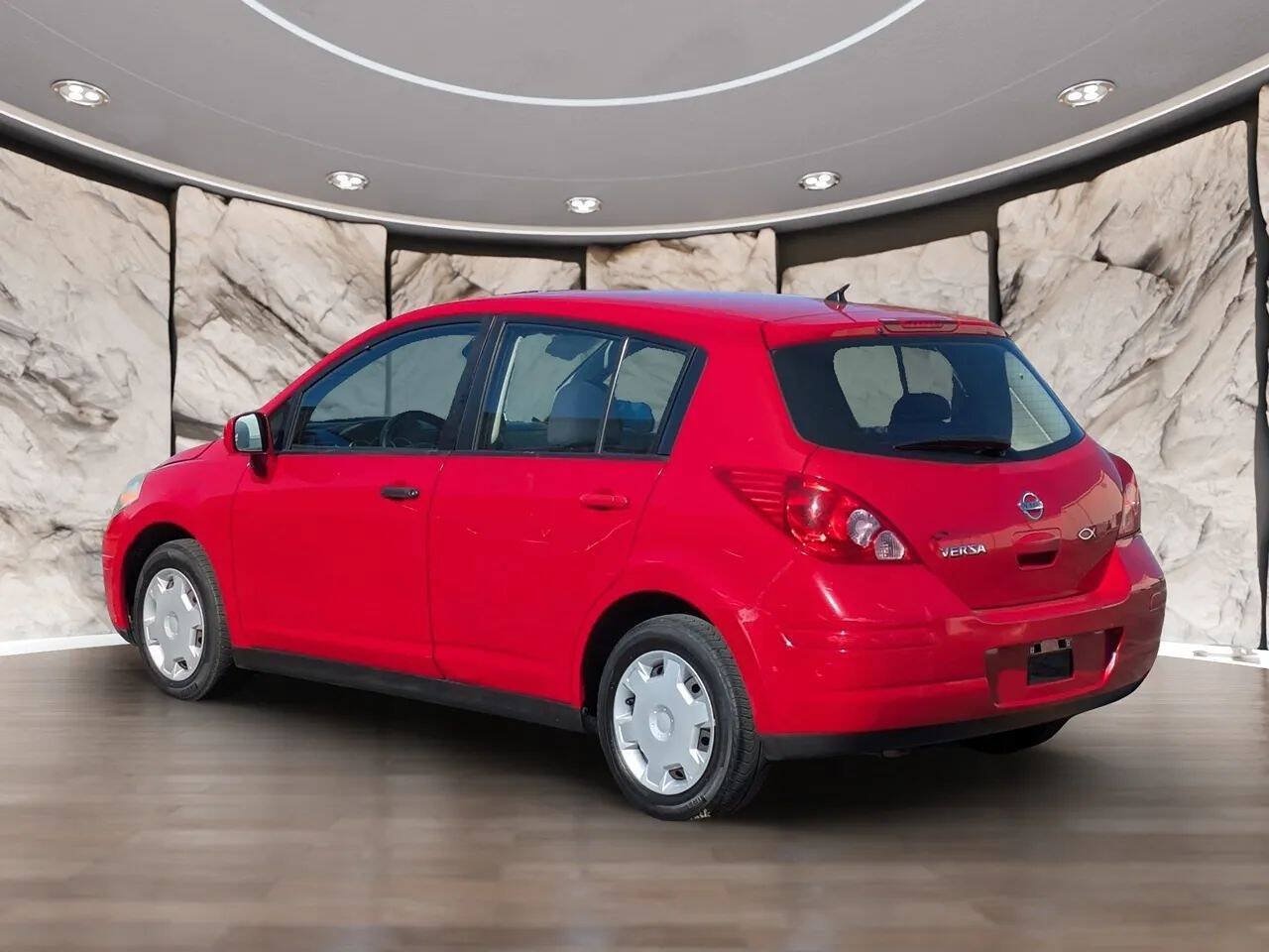Used 2008 Nissan Versa 1.8 S FWD image 5
