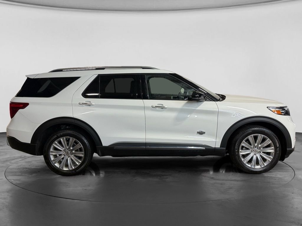 Used 2021 Ford Explorer King Ranch w/ Premium Technology Package AWD/4WD image 5
