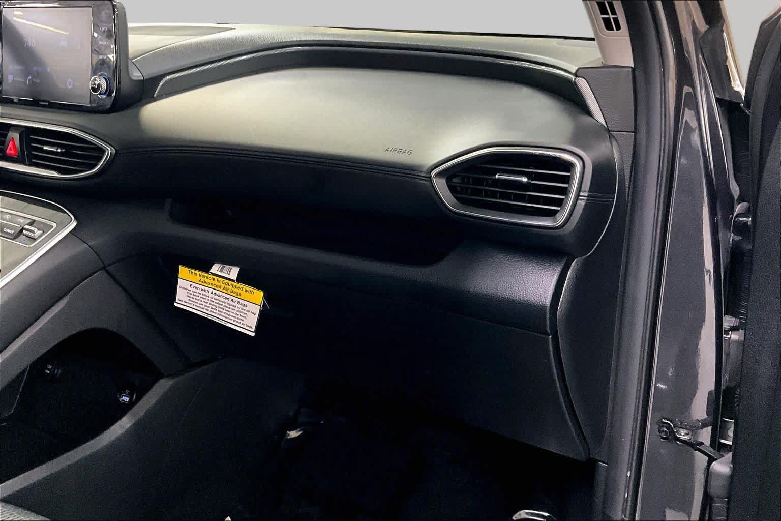 Used 2022 Hyundai Santa Fe XRT AWD/4WD image 16