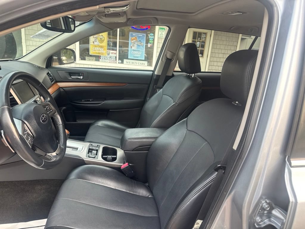 Used 2014 Subaru Outback 2.5i Limited AWD/4WD image 24