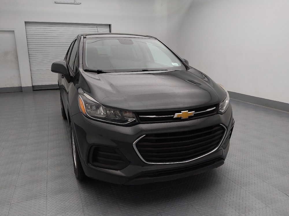 Used 2020 Chevrolet Trax LS w/ Tint and Cruise Package image 14