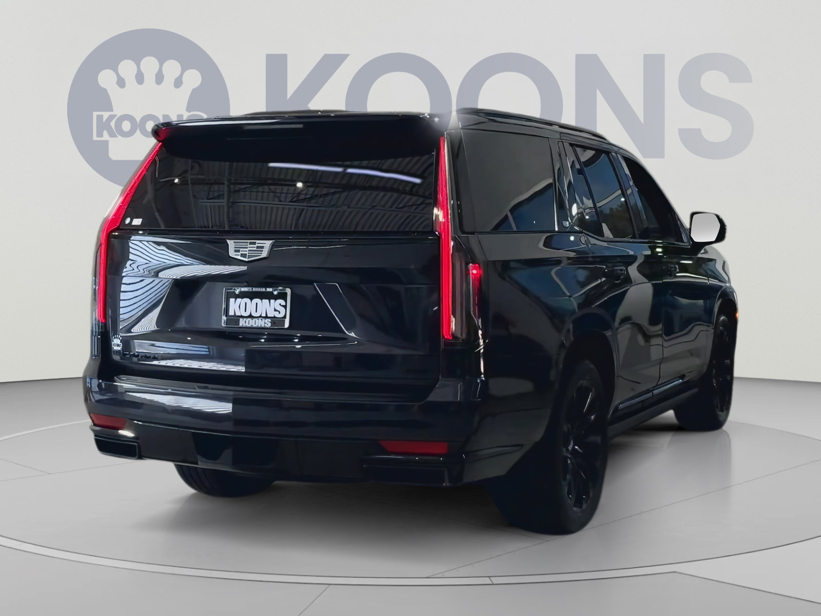 Used 2024 Cadillac Escalade Sport w/ LPO, ONYX Package AWD/4WD image 10