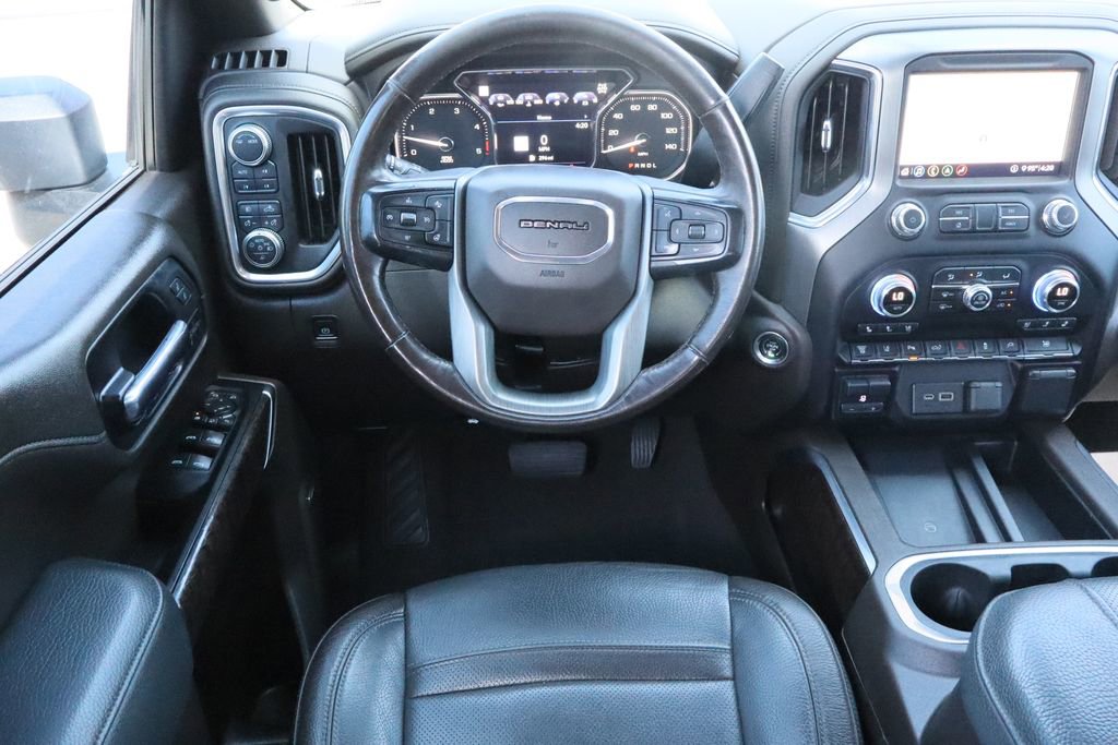 Used 2020 GMC Sierra 3500 Denali w/ Denali Ultimate Package AWD/4WD image 28