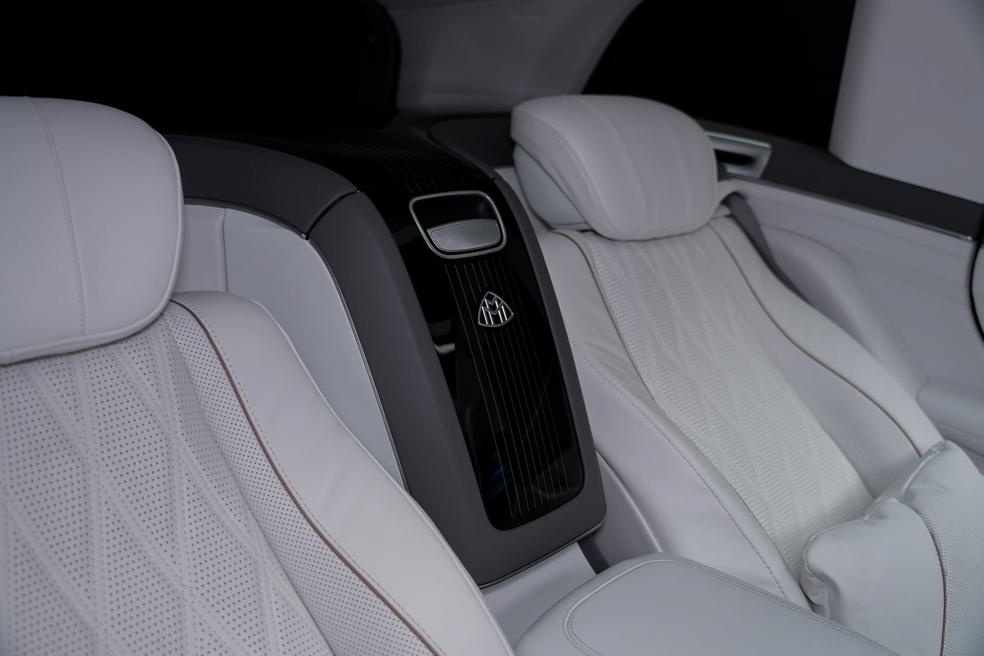 Used 2025 Mercedes-Benz Maybach GLS 600 4MATIC image 78