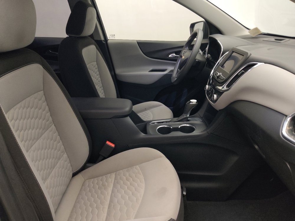 Used 2020 Chevrolet Equinox LS FWD image 21