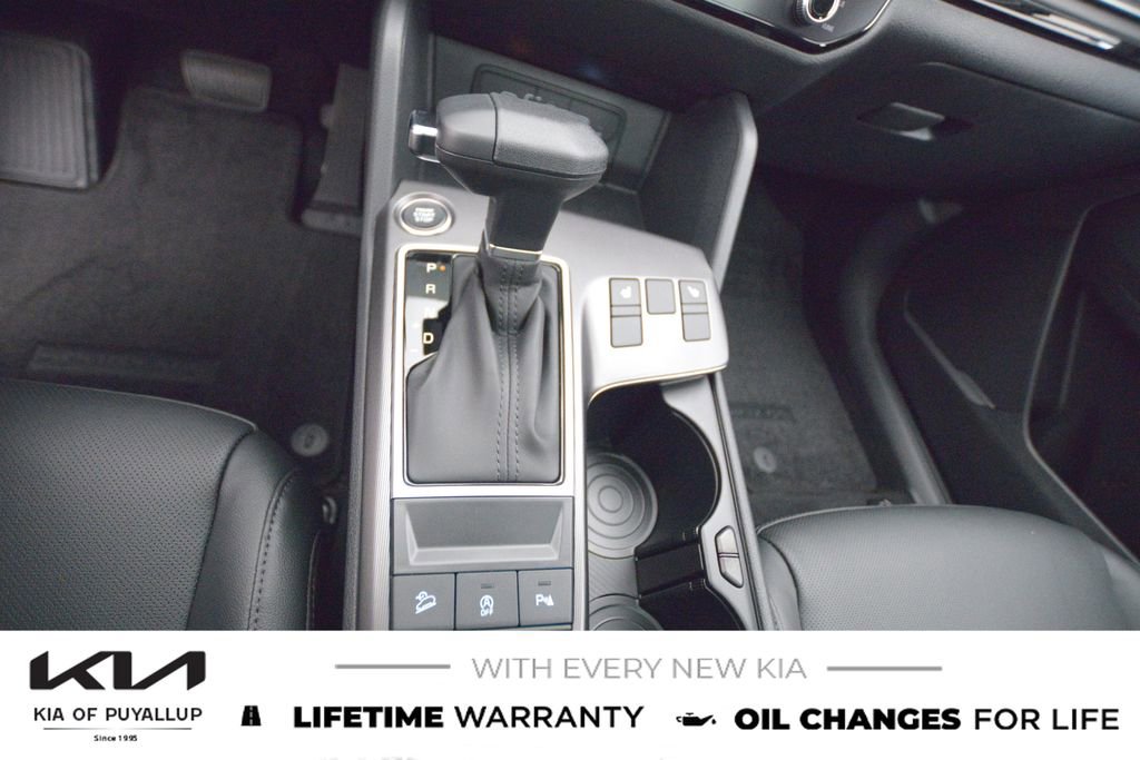 New 2026 Kia Sportage EX image 24