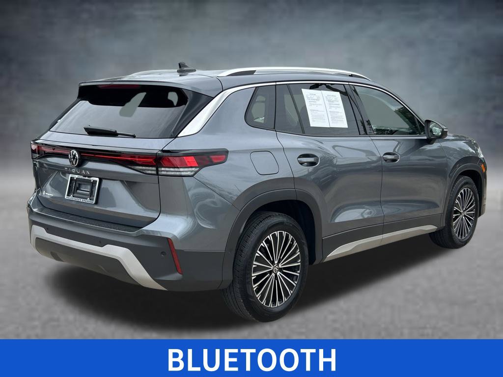 Certified 2026 Volkswagen Tiguan S w/ 18" Wheel Package FWD image 7