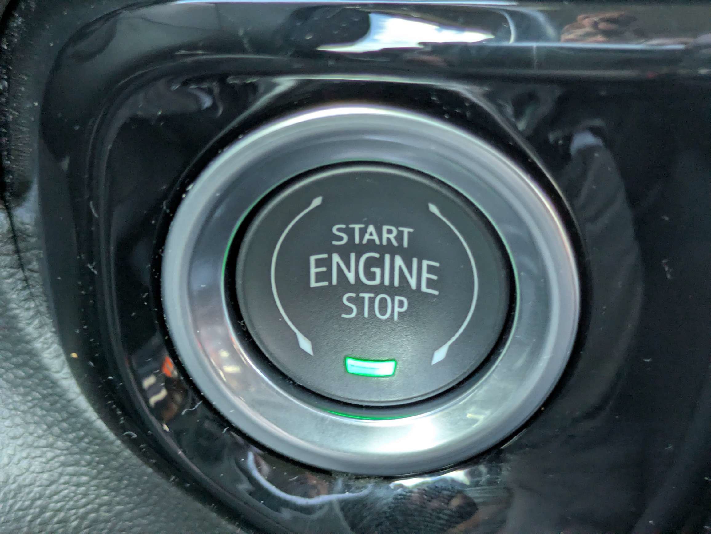 Used 2025 Chevrolet Silverado 1500 LT AWD/4WD image 22