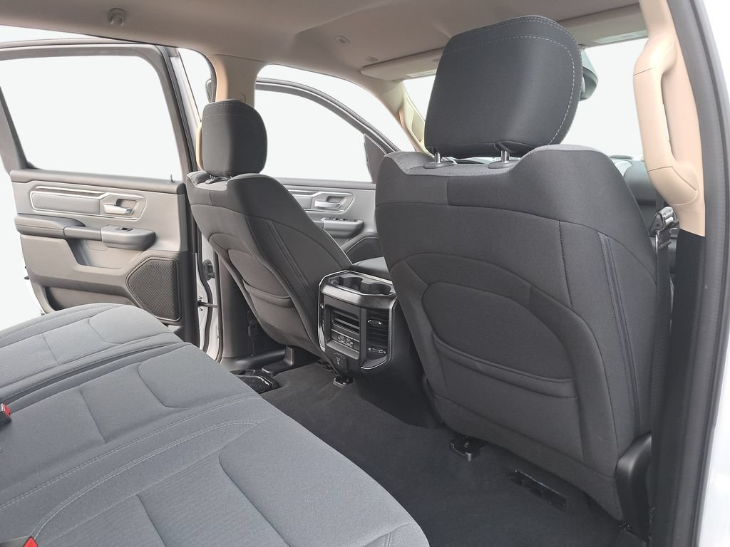 Used 2019 RAM 1500 Big Horn AWD/4WD image 12