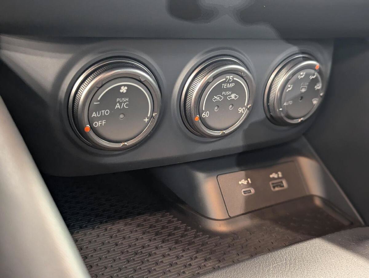 New 2026 Nissan Z Performance w/ Floor Mat Package RWD image 37