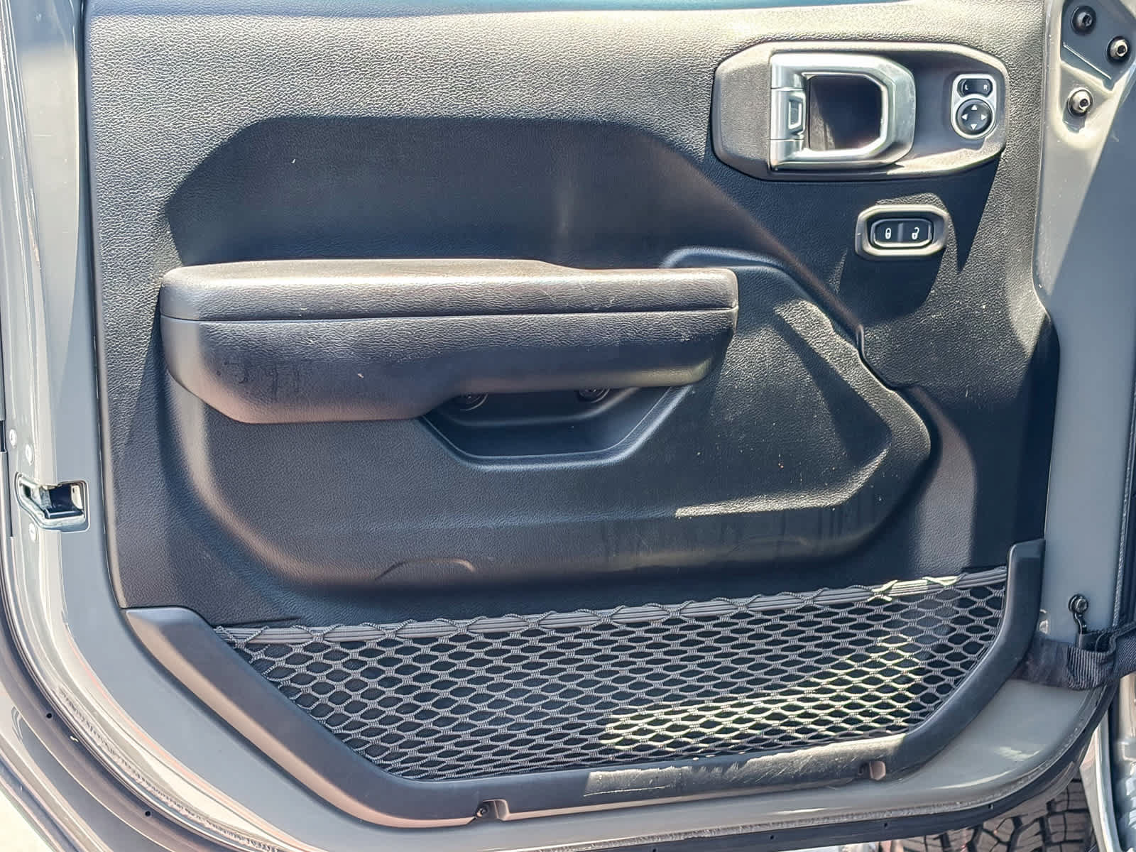 Used 2021 Jeep Wrangler Unlimited Sport AWD/4WD image 19