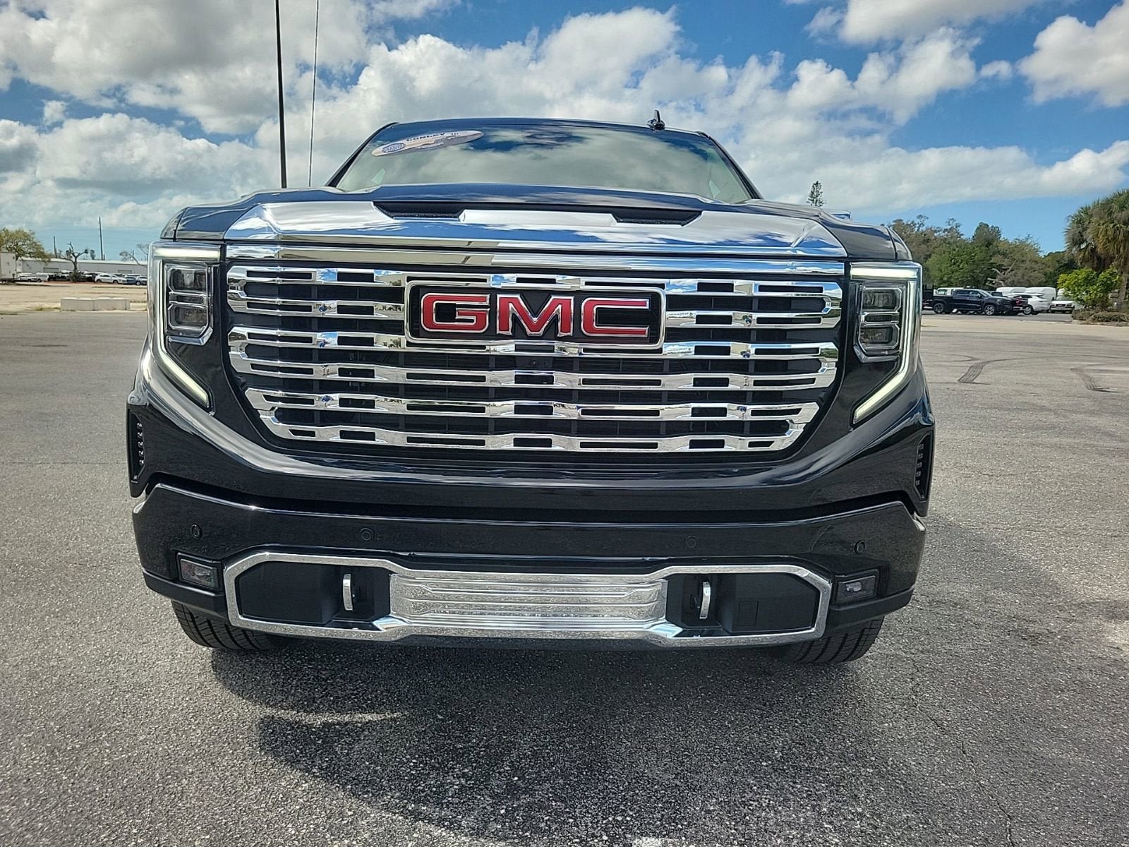 New 2026 GMC Sierra 1500 Denali w/ Denali Reserve Package image 5