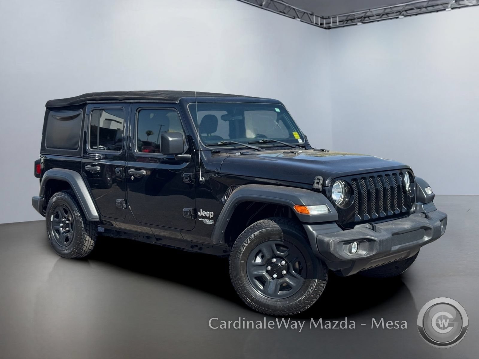 Used 2018 Jeep Wrangler Unlimited Sport S AWD/4WD image 2