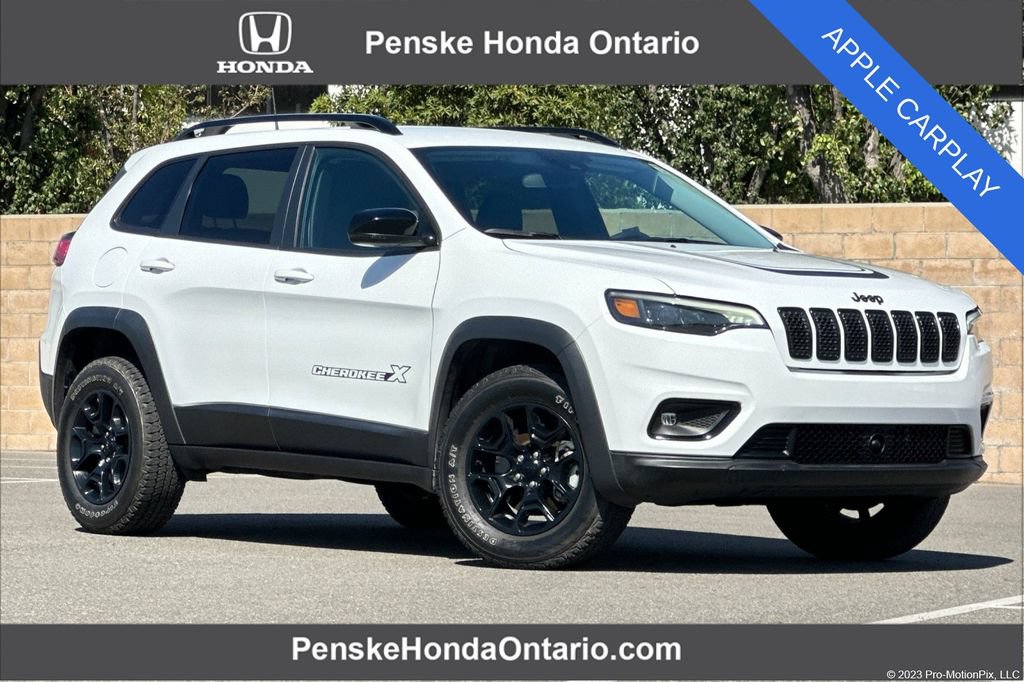Used 2022 Jeep Cherokee Latitude AWD/4WD image 1