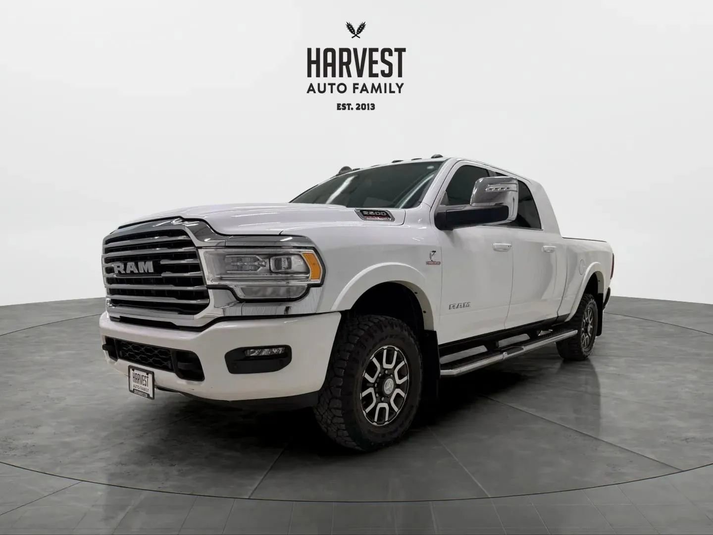 Used 2023 RAM 2500 Limited AWD/4WD image 1