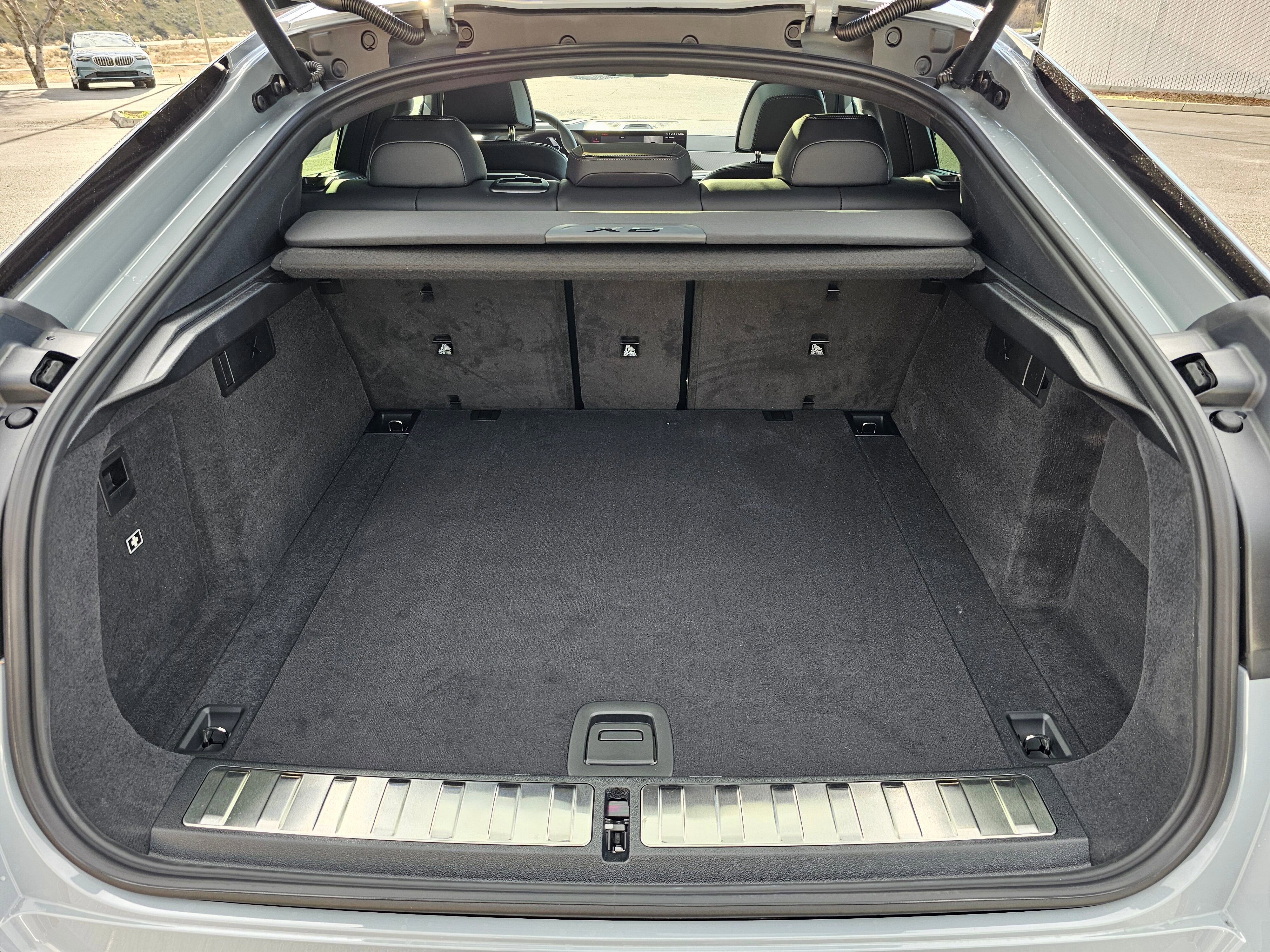 New 2026 BMW X6 M60i image 30