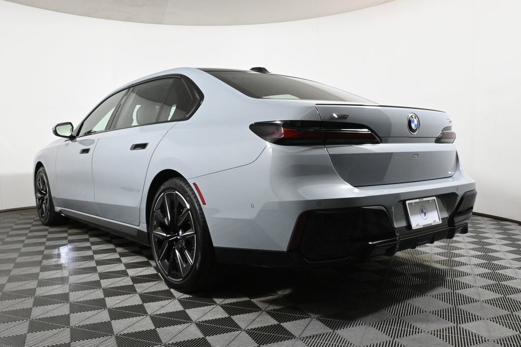 New 2026 BMW 740i xDrive image 5